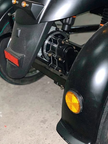 Трехколесный электроскутер Electrowin ES-134 (литиевая батарея 60V, 30АН) ES-134-li-30ah-1000w фото