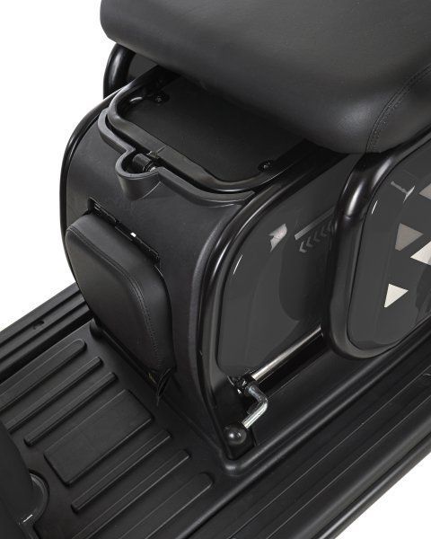 Електроскутер триколісний Maxxter ANT (Black) ANT (Black) фото
