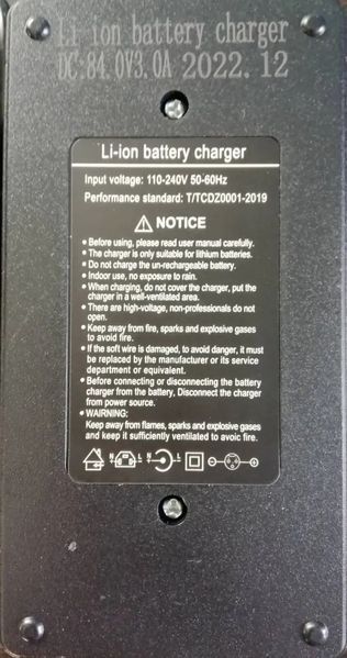Зарядное устройство для литиевых АКБ Instrade 72V 3A CHAR-00007835 фото